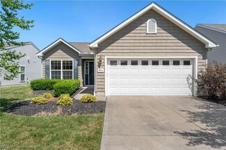 4884 Meadow Lark Dr, Lorain, OH 44053