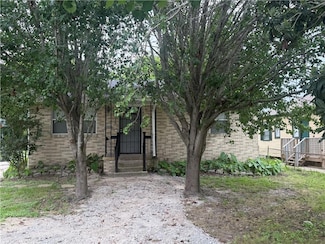 4828 Eastview Dr, New Orleans, LA 70126