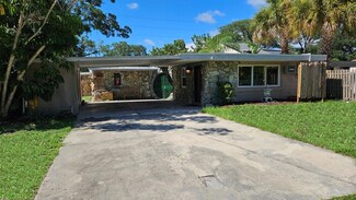 10951 61st Ave, Seminole, FL 33772