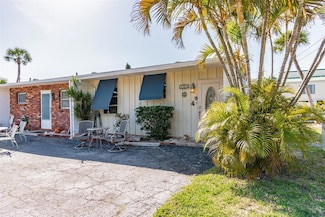 701 Saint Judes Dr S Unit 4, Longboat Key, FL 34228