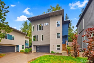 5126 S Creston St, Seattle, WA 98178
