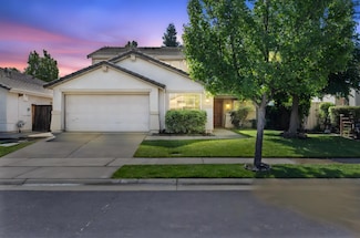 640 Garden Park Dr, Roseville, CA 95678