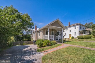 8 S Cedar Hollow Rd, Paoli, PA 19301