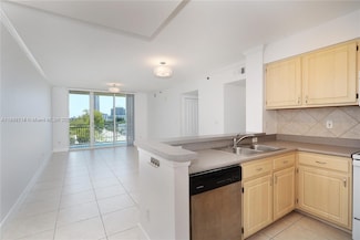 2665 SW 37th Ave Unit 606, Miami, FL 33133