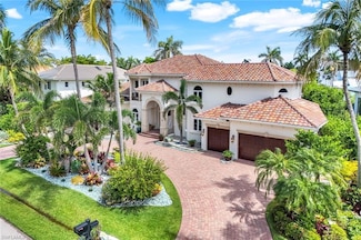 491 Wedge Dr Unit 5, Naples, FL 34103