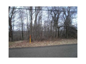 826 Sr4032, New Kensingtn, PA 15068