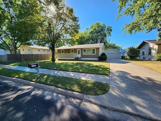 1304 13th St N, Saint Cloud, MN 56303