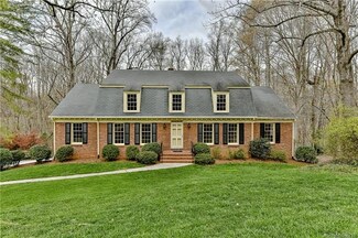 3606 Huckleberry Rd, Charlotte, NC 28210