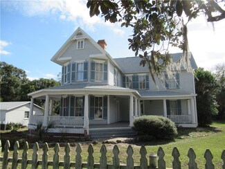 1512 Central Ave, Coleman, FL 33521