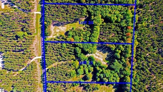 Unit 20 Dockery Rd E, Williamsburg, MI 49690