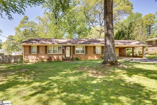 10 Whitman Dr, Taylors, SC 29687