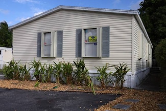 2209 NW 15th Way Unit 498, Boynton Beach, FL 33436