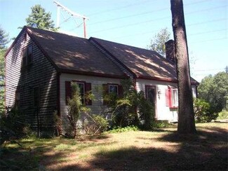265 Brook St, Plympton, MA 02367