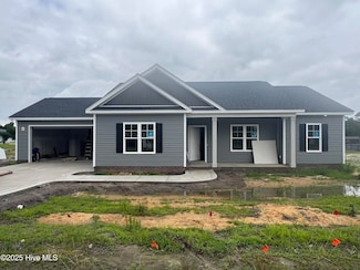 103 E Sillinger Dr, Goldsboro, NC 27534