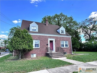 219 Hilton St, Highland Park, NJ 08904