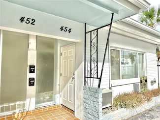 451 Poinsettia Ave, Clearwater, FL 33767