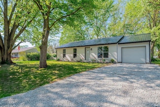 310 E Sycamore St, Galveston, IN 46932