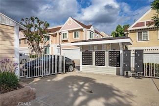 13750 Hubbard St Unit 77, Sylmar, CA 91342