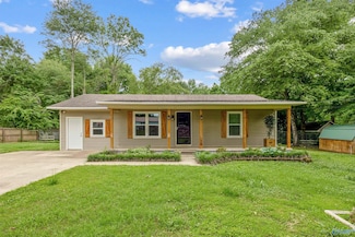 16712 Brooks Dr, Athens, AL 35611