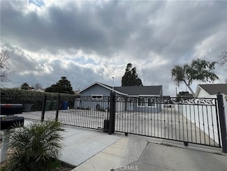 15057 Paddock St, Sylmar, CA 91342
