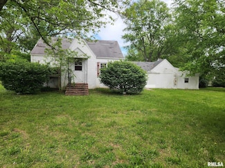 14322 N Memory Ln, Mount Vernon, IL 62864