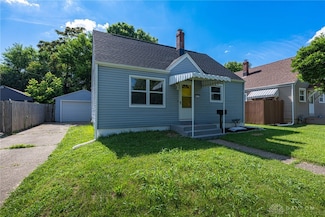 607 Alexander Dr, Dayton, OH 45403