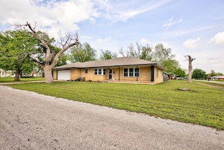 418 Iowa St, Garber, OK 73738