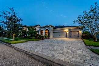 6911 Park Strand Dr, Apollo Beach, FL 33572