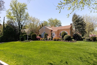 1403 Franklin Blvd, Linwood, NJ 08221