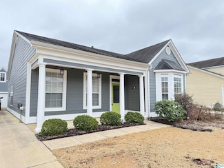 6006 Kelly Creek Cir, Moody, AL 35004