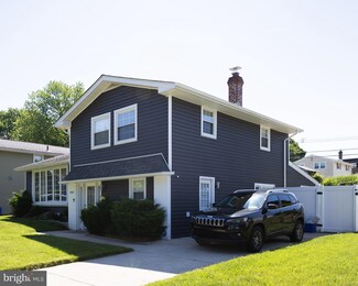 8907 Rising Sun Ave, Philadelphia, PA 19115