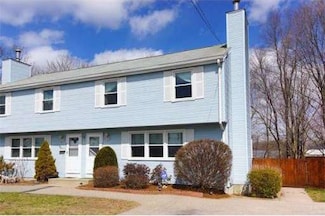 27 E Park St, Franklin, MA 02038