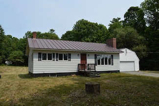 145 Shepherd Rd, Sidney, ME 04330