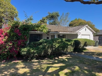 1257 Linwood Dr, Salinas, CA 93906