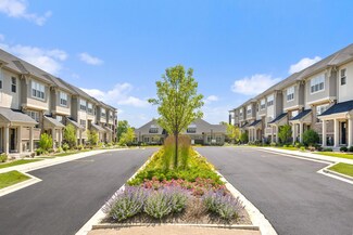 21599 W Field Ct Unit 10-211, Deer Park, IL 60010