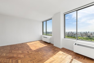 101 W 67th St Unit PH2B, New York, NY 10023