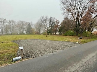 23903 E 175th St, Pleasant Hill, MO 64080