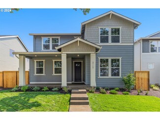 27167 SW Trillium Ln, Wilsonville, OR 97070