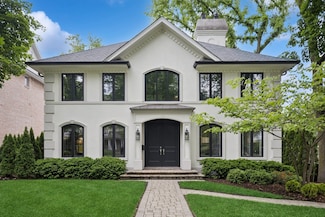 226 N Vine St, Hinsdale, IL 60521