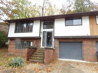 5477 Shawnee Cir, Huntington, WV 25705