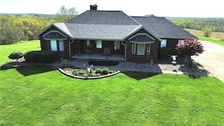 1305 Bald Hill Rd, Zanesville, OH 43701
