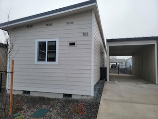 4069 S Pacific Hwy Unit 103, Medford, OR 97501