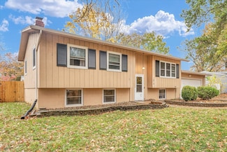 1814 Winchester Dr, Champaign, IL 61821