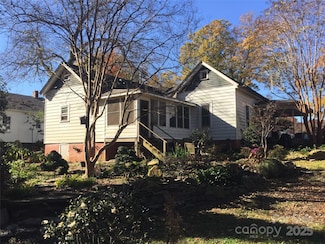 4311 Commonwealth Ave, Charlotte, NC 28205
