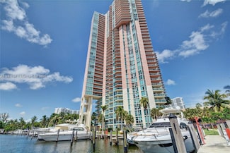 3370 Hidden Bay Dr, Aventura, FL 33180