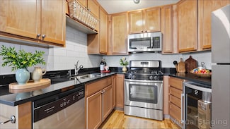 3540 Hennepin Ave Unit 309, Minneapolis, MN 55408