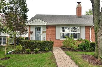 391 Bristol St, Northfield, IL 60093