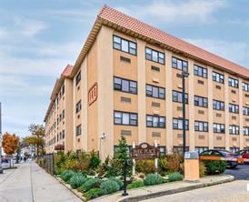 185 W Park Ave Unit 323, Long Beach, NY 11561