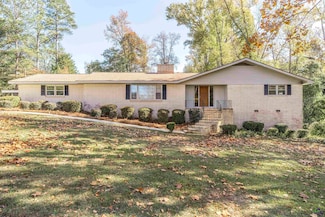 210 Davis Dr, Centerville, GA 31028