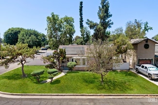 2501 4th St, Bakersfield, CA 93304